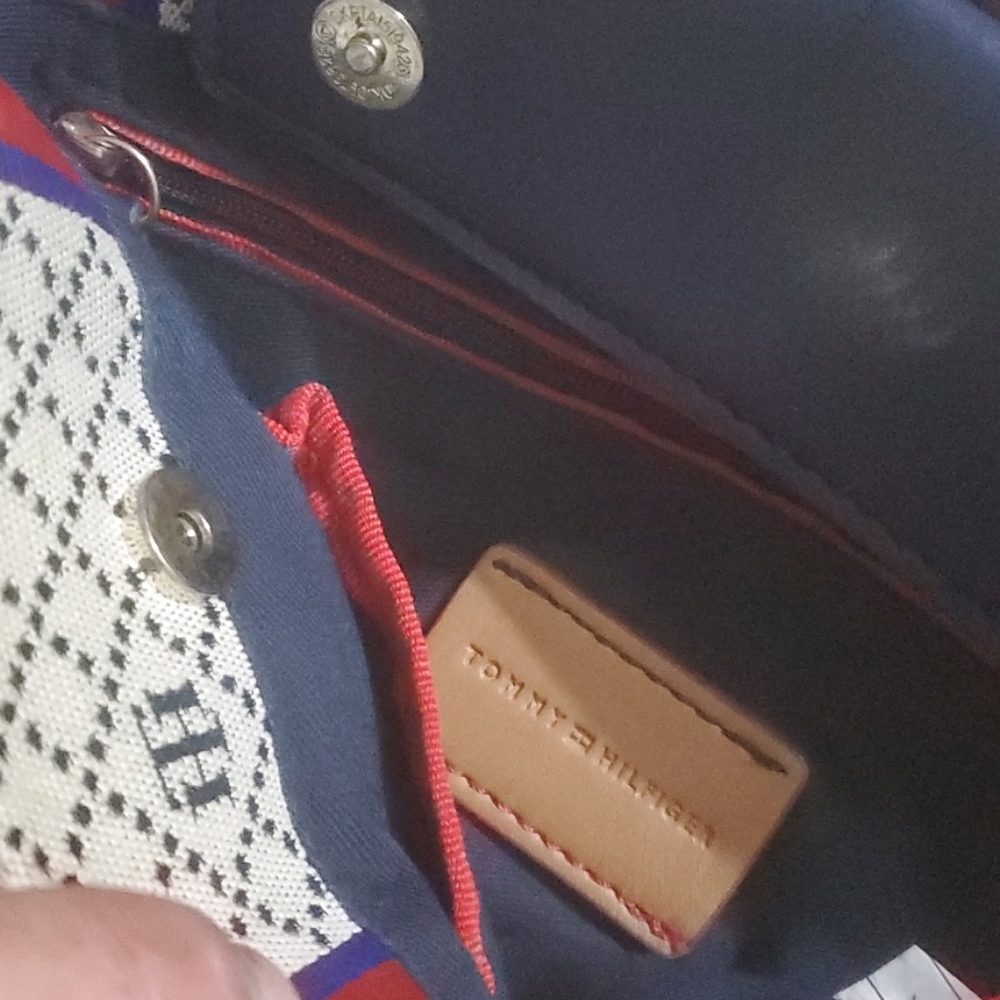 Purse - Picture 2 of 2